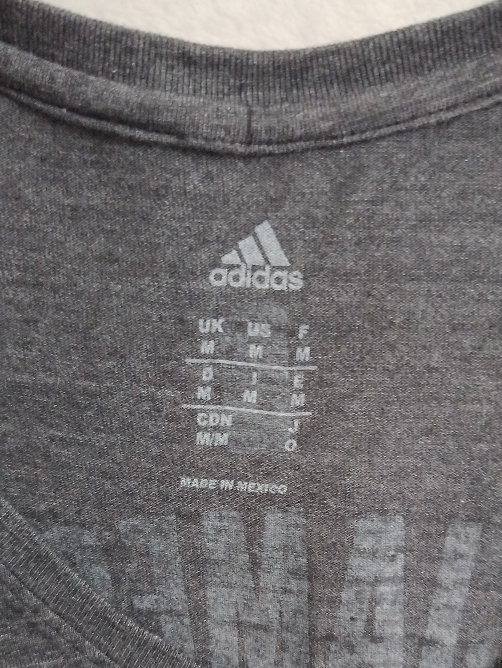 Adidas Cleveland Cavaliers LeBron James Jersey Shirt Women's Medium - Picture 2 of 3